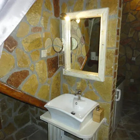Kalavrita Inn * Kalavryta