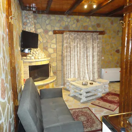 Kalavrita Inn * Kalavryta